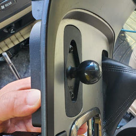 M6V6 LC100/LX470 Change Pocket or AHC Slot RAM Ball Mount